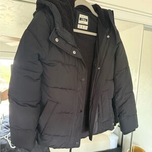 Abercrombie & Fitch Black puffer Jacket